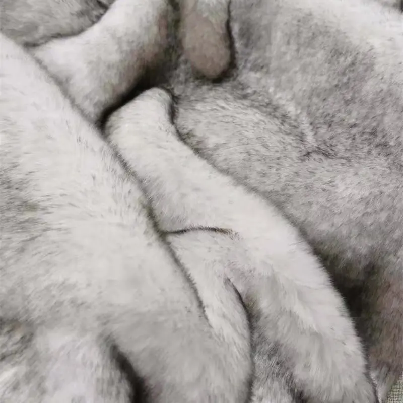 Imitation fox blanket faux fur throw for Couch Sofa Bed White with Black tips 
Imitation fox blanket faux fur throw for Couch Sofa Bed White with Black tips
