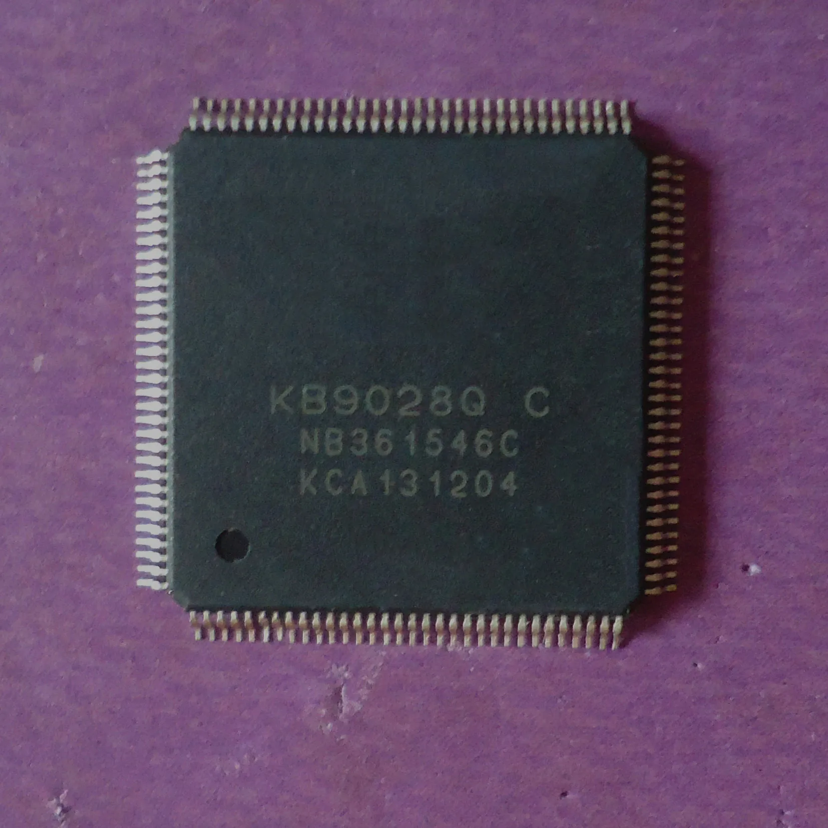 5 шт. KB3940Q A1 KB9022Q C KB9022Q D KB9027Q C KB9028Q C KB9029Q C KB9026Q C KB9026P C KB902FQ C QFP-128 чипсет
5 шт. KB3940Q A1 KB9022Q C KB9022Q D KB9027Q C KB9028Q C KB9029Q C KB9026Q C KB9026P C KB902FQ C QFP-128 чипсет