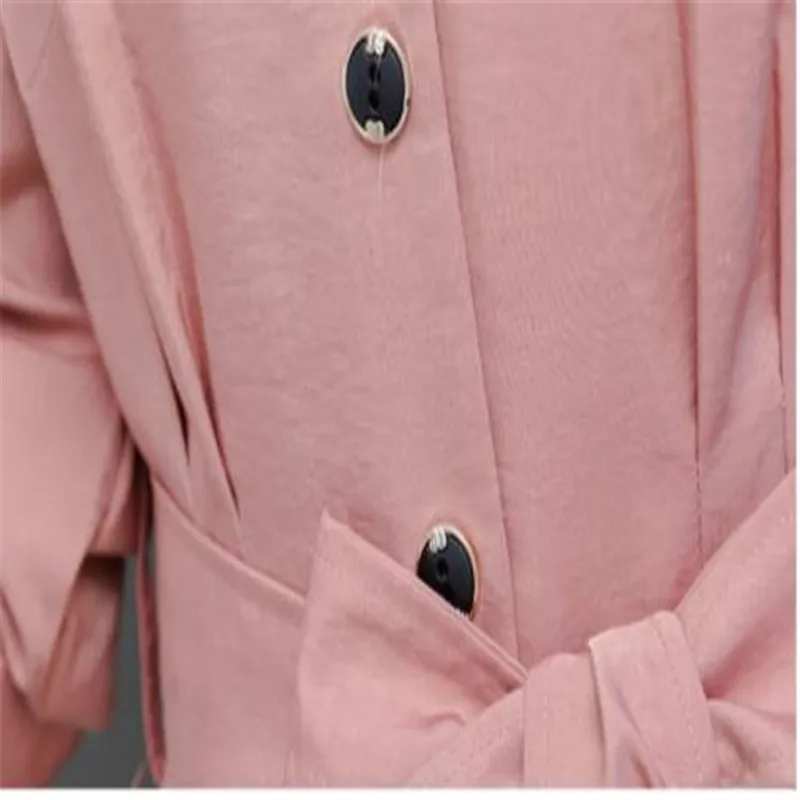 2020Spring Women Trench Coat Plus Size 4xl Long Women Coat Button With Belt OL Turn-Down Collar Windbreak Overcoat Lady M431
2020Spring Women Trench Coat Plus Size 4xl Long Women Coat Button With Belt OL Turn-Down Collar Windbreak Overcoat Lady M431