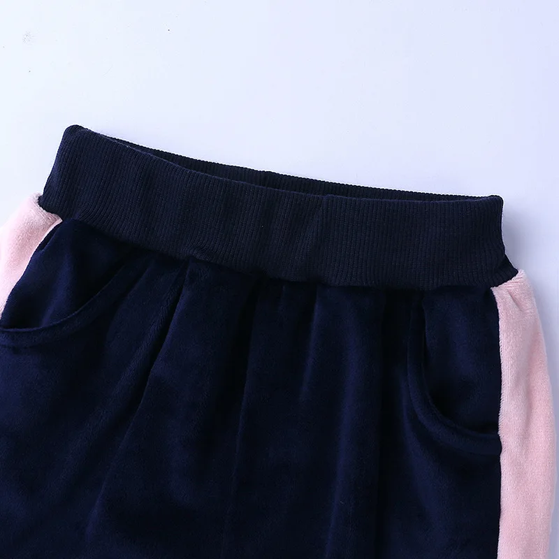 Children Clothing 2019 Autumn Toddler Girls Clothes Gold velvet With pocket Suit Kids Clothes Tracksuit For Girls Clothing Sets 
Children Clothing 2019 Autumn Toddler Girls Clothes Gold velvet With pocket Suit Kids Clothes Tracksuit For Girls Clothing Sets