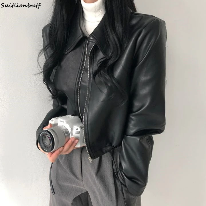 Suitlionbutf Retro High Street Turn-down Collar Women PU Leather Jacket Short Black Korean biker Jacket Female BF Style Coat
Suitlionbutf Retro High Street Turn-down Collar Women PU Leather Jacket Short Black Korean biker Jacket Female BF Style Coat