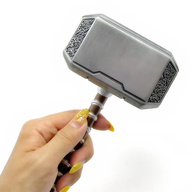 20cm Metal Thor Thunder Hammer Thor's Hammer Movie Role Playing Cosplay Weapons Figure Model Kids Gift Metal Material
20cm Metal Thor Thunder Hammer Thor's Hammer Movie Role Playing Cosplay Weapons Figure Model Kids Gift Metal Material