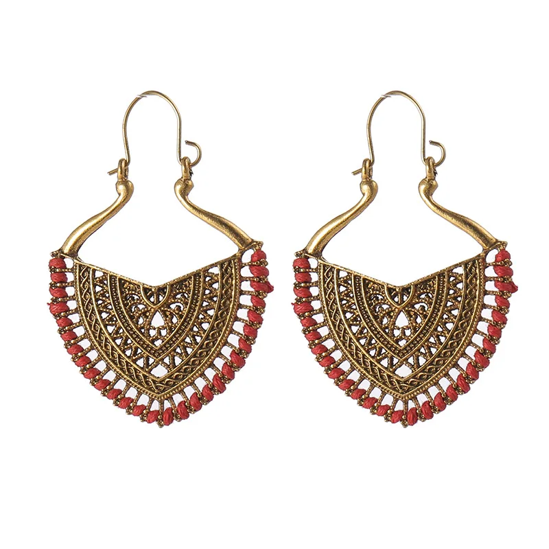 Ethnic Vintage Gold Heart India Earrings Women Boho Gypsy Corful Line Carved Earrings Statement Earrings
Ethnic Vintage Gold Heart India Earrings Women Boho Gypsy Corful Line Carved Earrings Statement Earrings