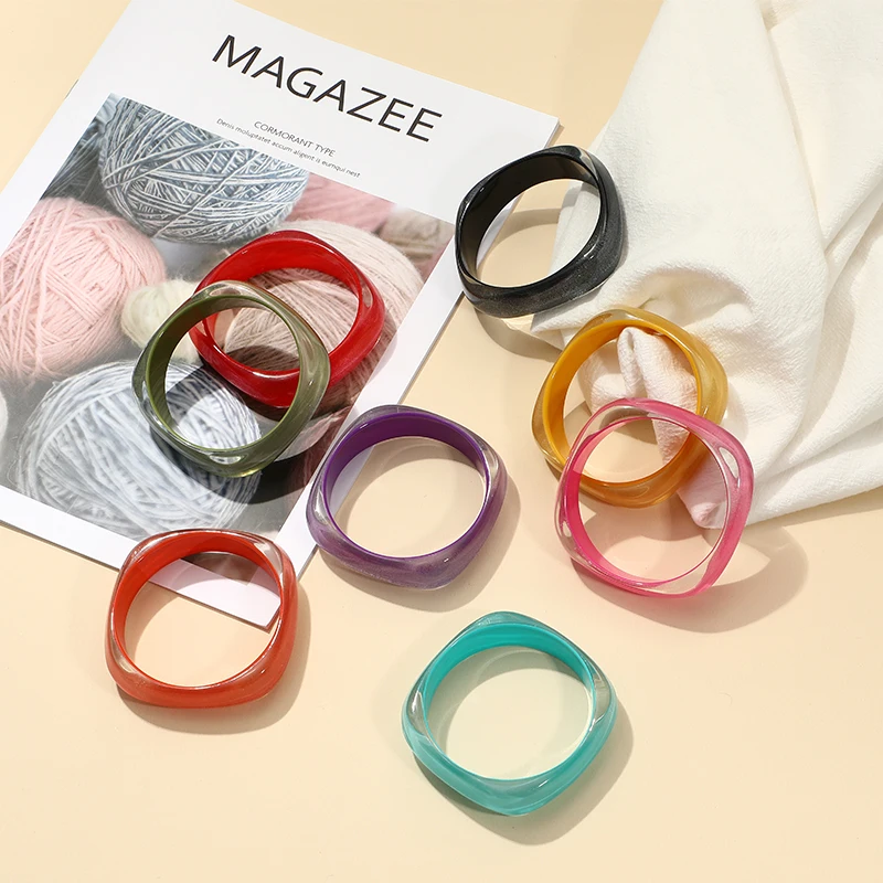 Geometric Irregular Transparent Acrylic Women Bracelets For Girls Teen Fashion Round Bling Bangles Charm Bracelet Femme Jewelry
Geometric Irregular Transparent Acrylic Women Bracelets For Girls Teen Fashion Round Bling Bangles Charm Bracelet Femme Jewelry