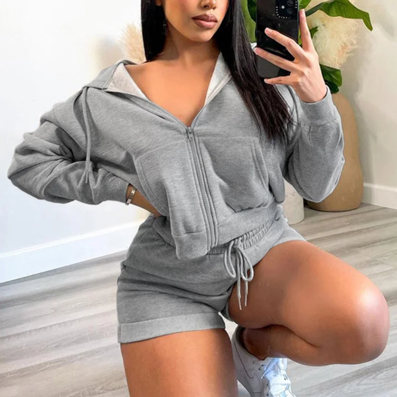 SEASONS Solid Sporty Two Piece Set Women Autumn Casual Hoody Sweatshirt+Drawstring Shorts Matching Set FemaleTracksuit ASSU83685
SEASONS Solid Sporty Two Piece Set Women Autumn Casual Hoody Sweatshirt+Drawstring Shorts Matching Set FemaleTracksuit ASSU83685