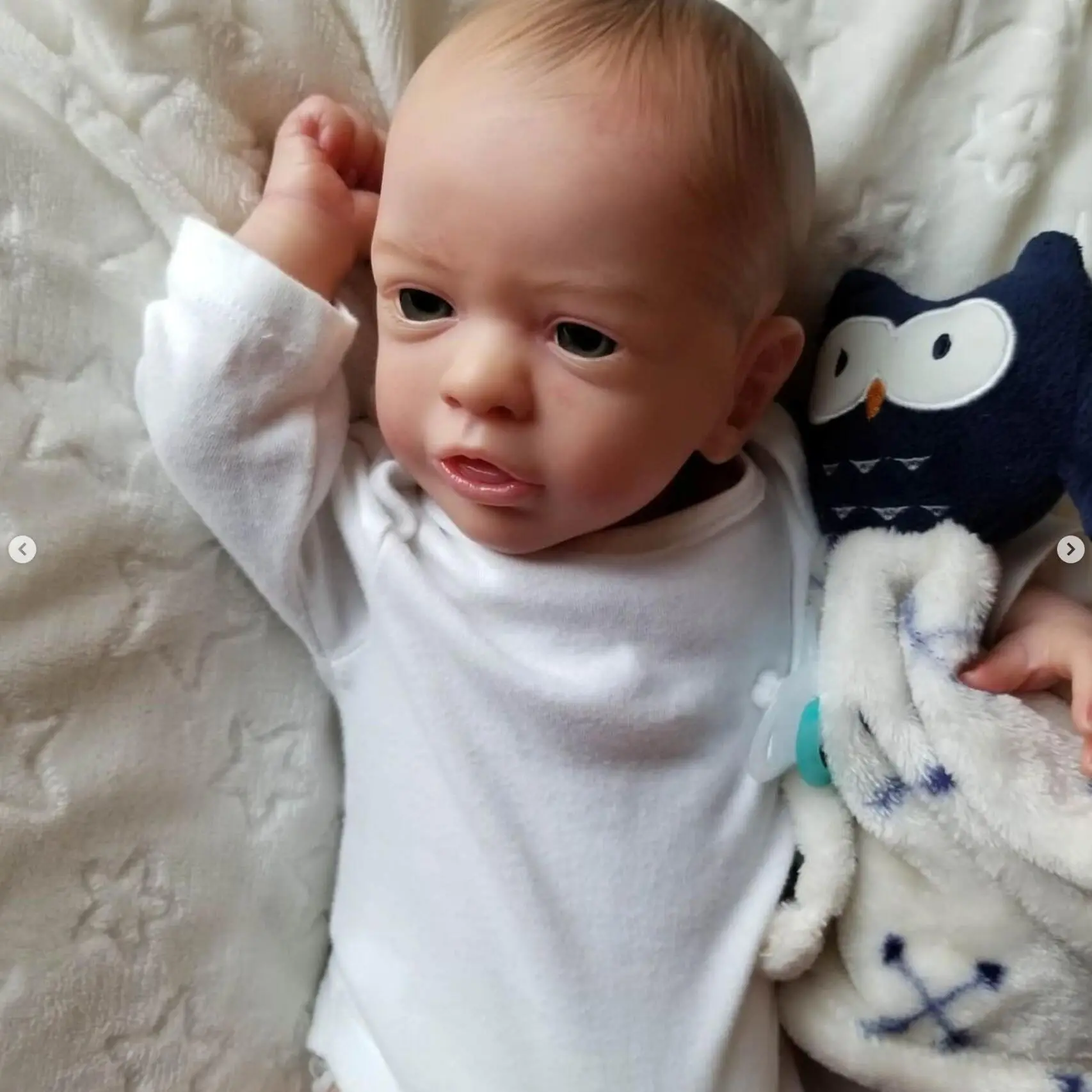 3D Marble Texture Skin Visible Veins Soft Silicone Reborn Baby Boy Doll Toy For Girl 45 CM Cloth Body Art Bebe Boneca Play House
3D Marble Texture Skin Visible Veins Soft Silicone Reborn Baby Boy Doll Toy For Girl 45 CM Cloth Body Art Bebe Boneca Play House