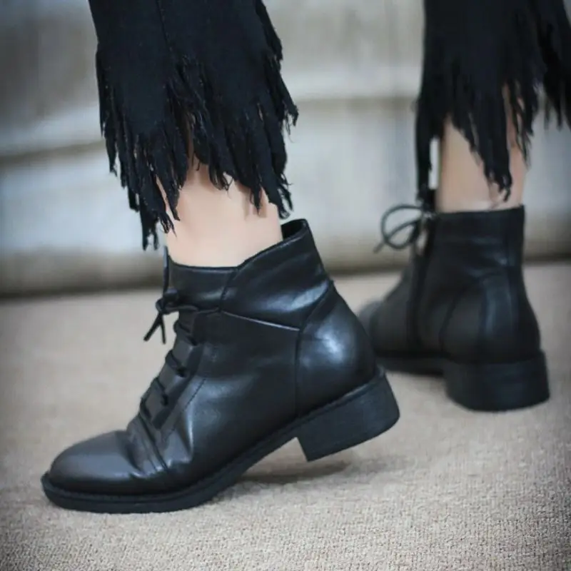 RIZABINA Real Leather Women Ankle Boots Cross Strap Zipper Winter Shoes Woman Warm Office Lady Daily Fashion Footwear Size 34-41
RIZABINA Real Leather Women Ankle Boots Cross Strap Zipper Winter Shoes Woman Warm Office Lady Daily Fashion Footwear Size 34-41