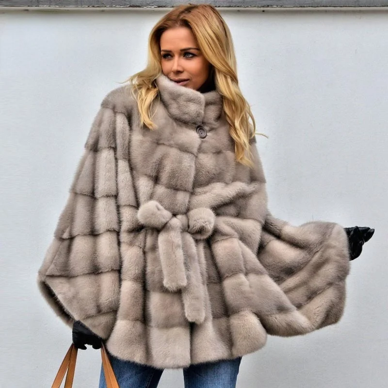 New Real Fur Mink Coat For Women Bat Type Loose Mink Fur Coats Long natural fur coat Genuine Leather Fur Outwear
New Real Fur Mink Coat For Women Bat Type Loose Mink Fur Coats Long natural fur coat Genuine Leather Fur Outwear