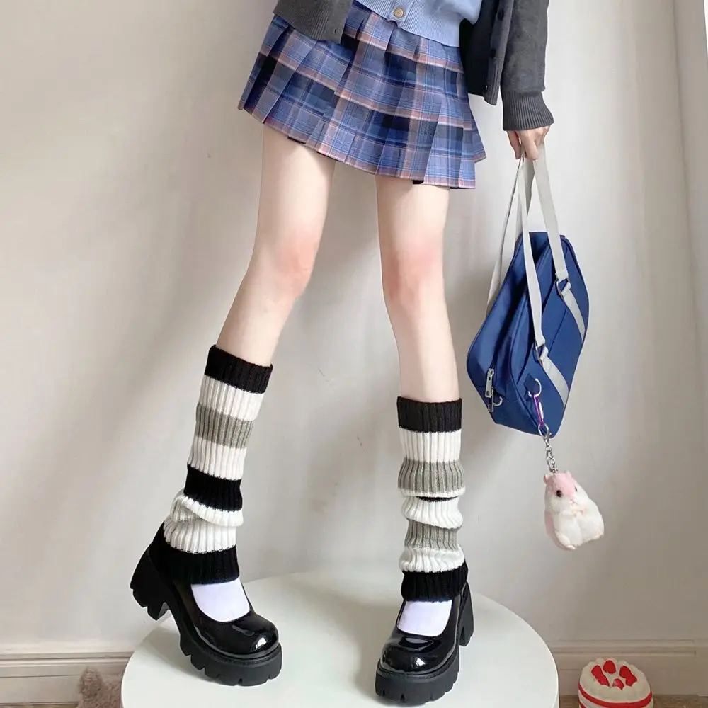 Lolita Rainbow Warmth Sweet Girl Stripe Heart Leg Warmers Twist Knitted Women Autumn Winter Long Leg Warmer Socks
Lolita Rainbow Warmth Sweet Girl Stripe Heart Leg Warmers Twist Knitted Women Autumn Winter Long Leg Warmer Socks