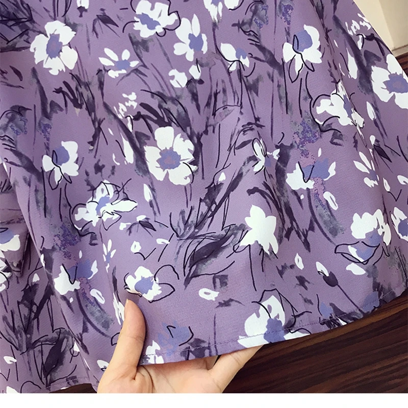 2020 Summer Sweet 2 Piece Set Casual short sleeve Cotton Tshirt+high waist bow slim floral print skirt women clothing
2020 Summer Sweet 2 Piece Set Casual short sleeve Cotton Tshirt+high waist bow slim floral print skirt women clothing
