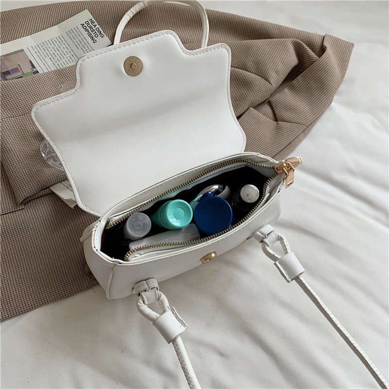 Small Pu Leather Female Shoulder Bags Trending Square Tote Bags Summer Designer Women's Bag Vintage Flap Handbags Sac 2021 New
Small Pu Leather Female Shoulder Bags Trending Square Tote Bags Summer Designer Women's Bag Vintage Flap Handbags Sac 2021 New
