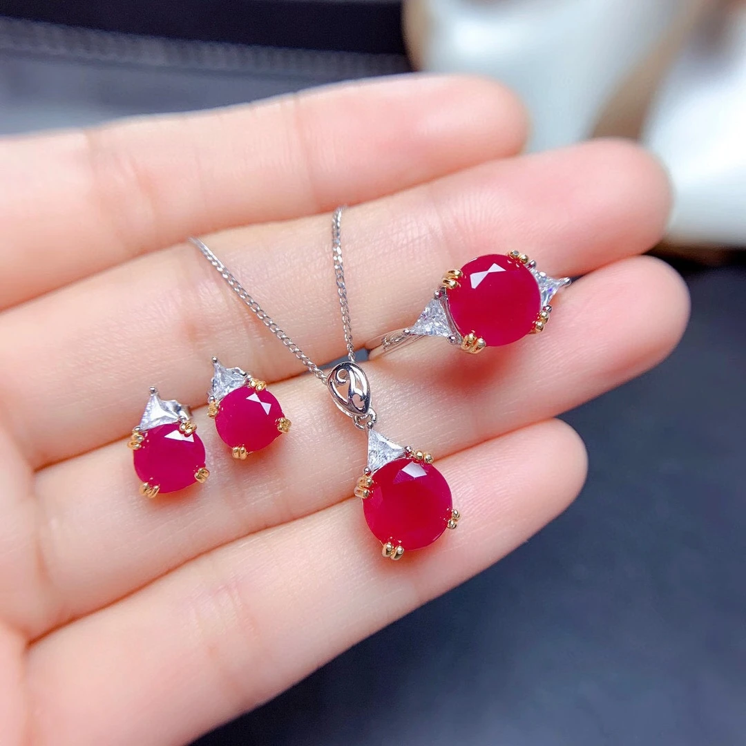 MDINA New Ruby Gemstone Fine Wedding Jewelry Sets 925 Silver Earrings Ring Pendant Necklace Bracelet 3-pieces Suite
MDINA New Ruby Gemstone Fine Wedding Jewelry Sets 925 Silver Earrings Ring Pendant Necklace Bracelet 3-pieces Suite