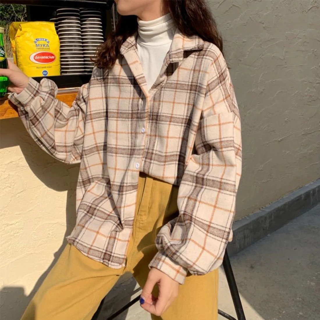 2021 Women Blouses Turn-down Collar Autumn Shirts Plaid Batwing-sleeve Loose Outwear Harajuku Female Casual Shirt Streetwear
2021 Women Blouses Turn-down Collar Autumn Shirts Plaid Batwing-sleeve Loose Outwear Harajuku Female Casual Shirt Streetwear