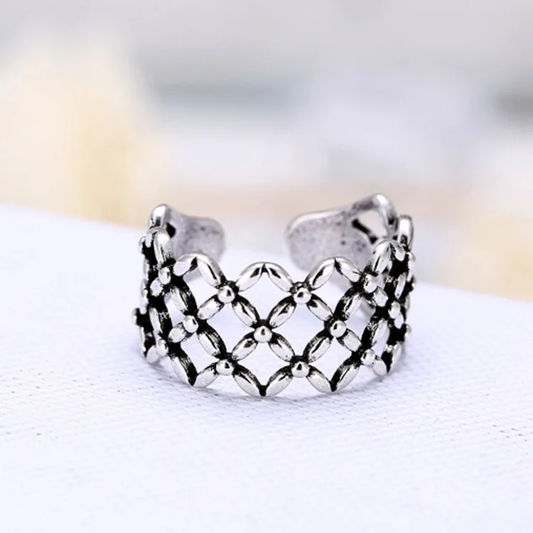 Hot Sale 925 Sterling Silver Hollow Ring Female Big Large Retro Vintage Gothic Women Jewelry Rings
Hot Sale 925 Sterling Silver Hollow Ring Female Big Large Retro Vintage Gothic Women Jewelry Rings