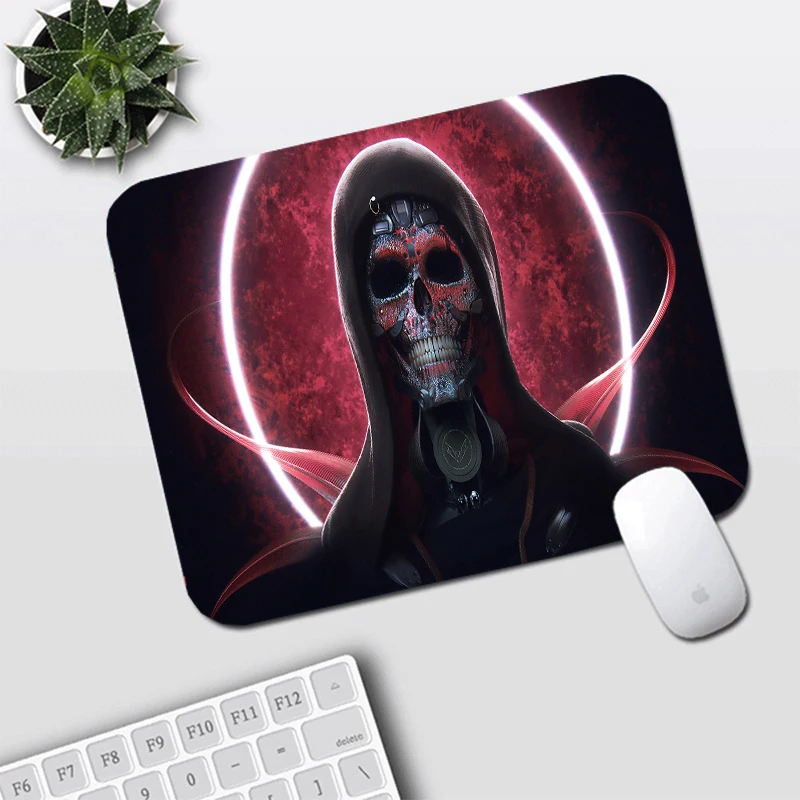 

MRGLZY Cool and Durable Small Office Mouse Pad Boys Anime Thickened Seam Anti-skid Notebook Keyboard Pad Gaming Accessories