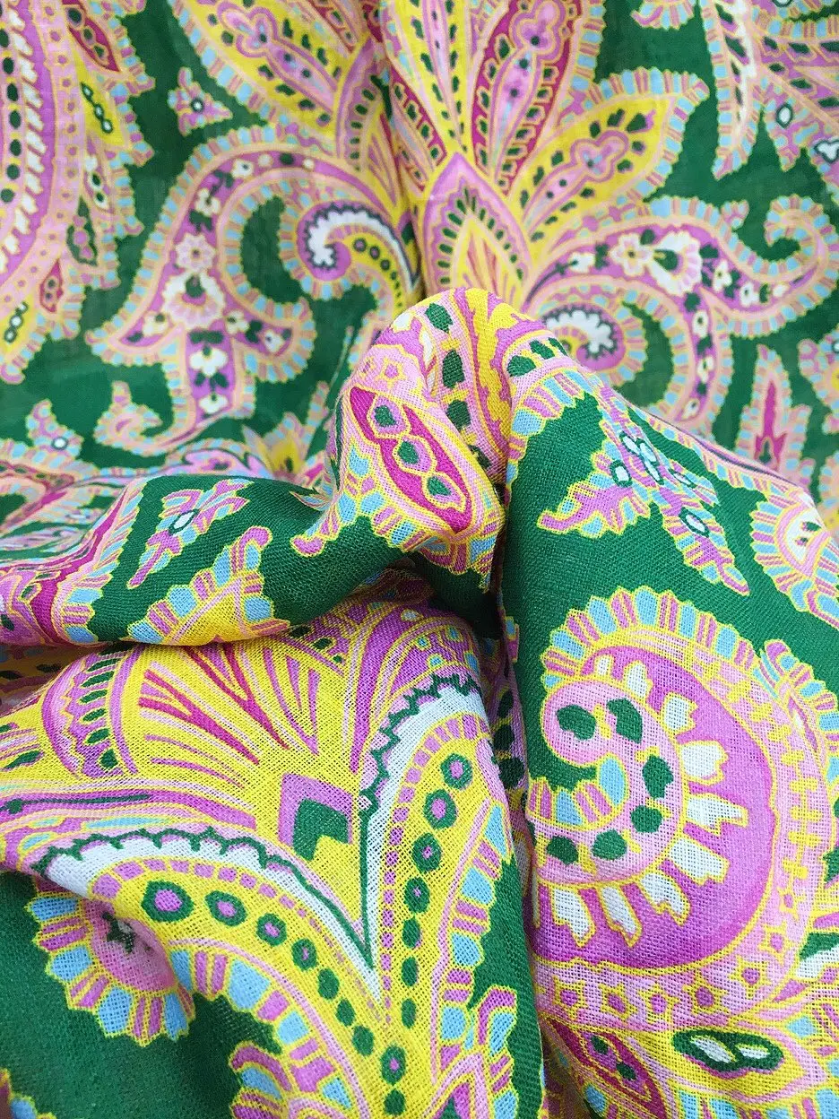 100% Silk Women Full Length Vintage Printing Trousers Straight Wide Leg Pants Beach Hit Color Elegant Bohemian High Quality
100% Silk Women Full Length Vintage Printing Trousers Straight Wide Leg Pants Beach Hit Color Elegant Bohemian High Quality