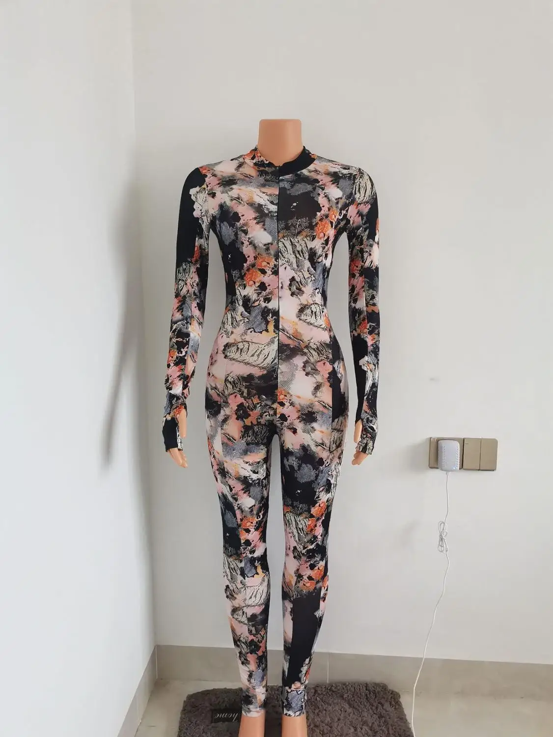 Zipper V-neck Floral Tie Dye Print Jumpsuit Sexy Skinny Long Sleeve Autumn Fall Party Club Outfits Playsuit Overalls Bodysuit
Zipper V-neck Floral Tie Dye Print Jumpsuit Sexy Skinny Long Sleeve Autumn Fall Party Club Outfits Playsuit Overalls Bodysuit