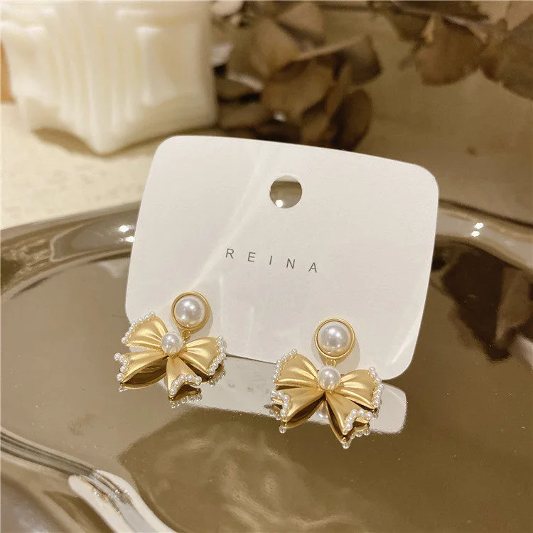 YAOLOGE For Women Bowknot Pearl Drop Earrings 2021 Trend Alloy Geometric Earrings Party Gift Fashion Jewelry Wholesale Brinco
YAOLOGE For Women Bowknot Pearl Drop Earrings 2021 Trend Alloy Geometric Earrings Party Gift Fashion Jewelry Wholesale Brinco