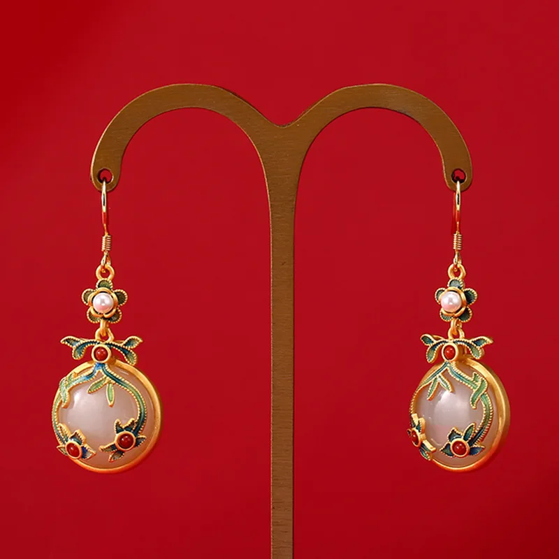 Hotan Jade Aesthetic Vintage Rubies Earrings unusual Costume jewelry Tassels Boho Long Drop Earrings for women Accessories
Hotan Jade Aesthetic Vintage Rubies Earrings unusual Costume jewelry Tassels Boho Long Drop Earrings for women Accessories