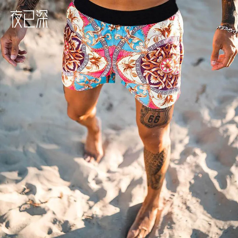 2021 Spring And Summer European And American Flowers Digital Printing Sports Leisure Fitness Quick-Drying Beach Shorts Men
2021 Spring And Summer European And American Flowers Digital Printing Sports Leisure Fitness Quick-Drying Beach Shorts Men