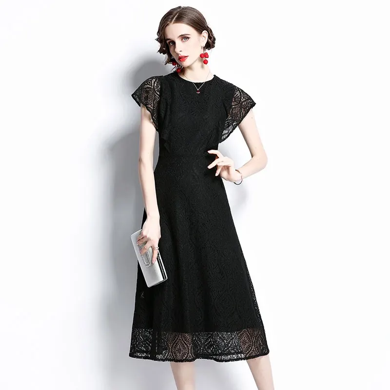 New Women Lace Dress Summer 2021 Elegant Fashion Vintage O-Neck Sleeveless Empire Waist Slim Lace Long Dress
New Women Lace Dress Summer 2021 Elegant Fashion Vintage O-Neck Sleeveless Empire Waist Slim Lace Long Dress