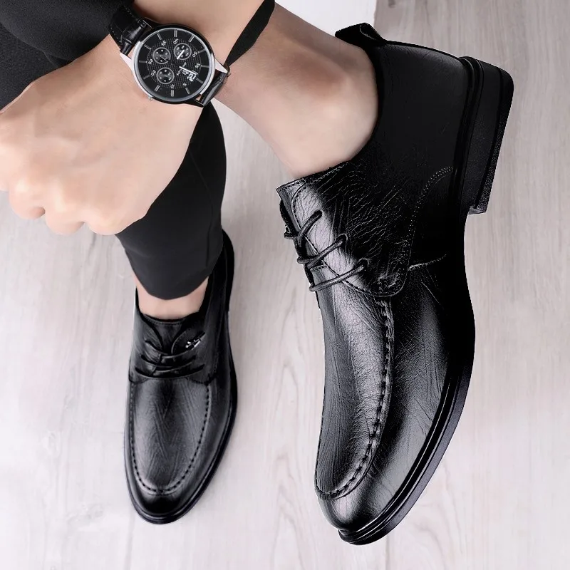 Telent Men Leather Shoes Slip on Casual Shoes Dress Shoes Brogue Shoes Spring Ankle Boots Vintage Classic Male Casual
Telent Men Leather Shoes Slip on Casual Shoes Dress Shoes Brogue Shoes Spring Ankle Boots Vintage Classic Male Casual