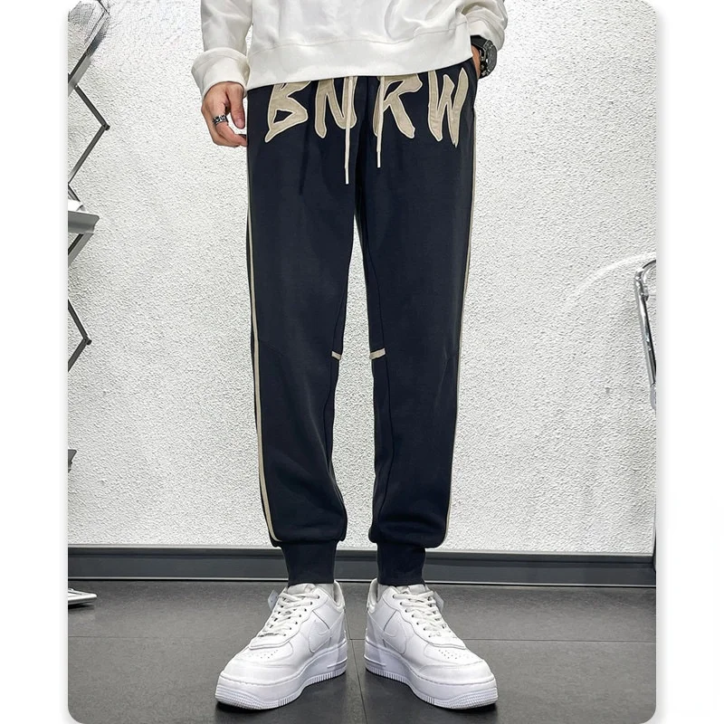 Осенне-зимние новые штаны для бега, мужские брюки на шнуровке, Повседневная Уличная одежда, спортивные брюки большого размера с вышивкой, ко...
Осенне-зимние новые штаны для бега, мужские брюки на шнуровке, Повседневная Уличная одежда, спортивные брюки большого размера с вышивкой, ко...