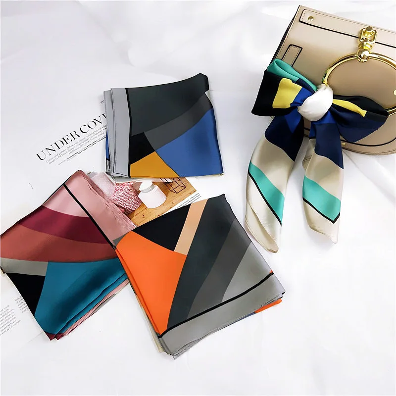 Scarf Women Geometry Printed Square Silk Scarves 70*70cm 2019 New Fashion Small Headband Neck Kerchief Bag Scarf
Scarf Women Geometry Printed Square Silk Scarves 70*70cm 2019 New Fashion Small Headband Neck Kerchief Bag Scarf