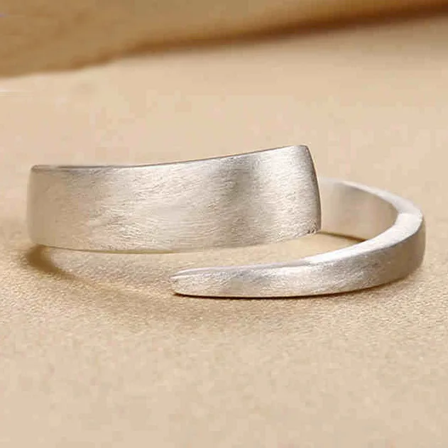 925 Sterling Silver Adjustable Size Finger Ring For Women Girls Wedding Jewelry Bijoux Femme JZ282
925 Sterling Silver Adjustable Size Finger Ring For Women Girls Wedding Jewelry Bijoux Femme JZ282