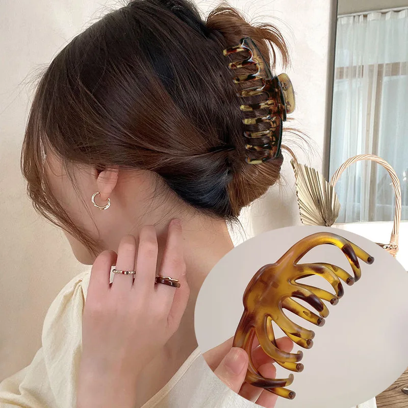 CYGJFC Woman Matte Vintage Hair Claws Hairpins Women Hair Clips Lady Hair Accessories Headwear Barrettes Hairgrip Ornaments
CYGJFC Woman Matte Vintage Hair Claws Hairpins Women Hair Clips Lady Hair Accessories Headwear Barrettes Hairgrip Ornaments