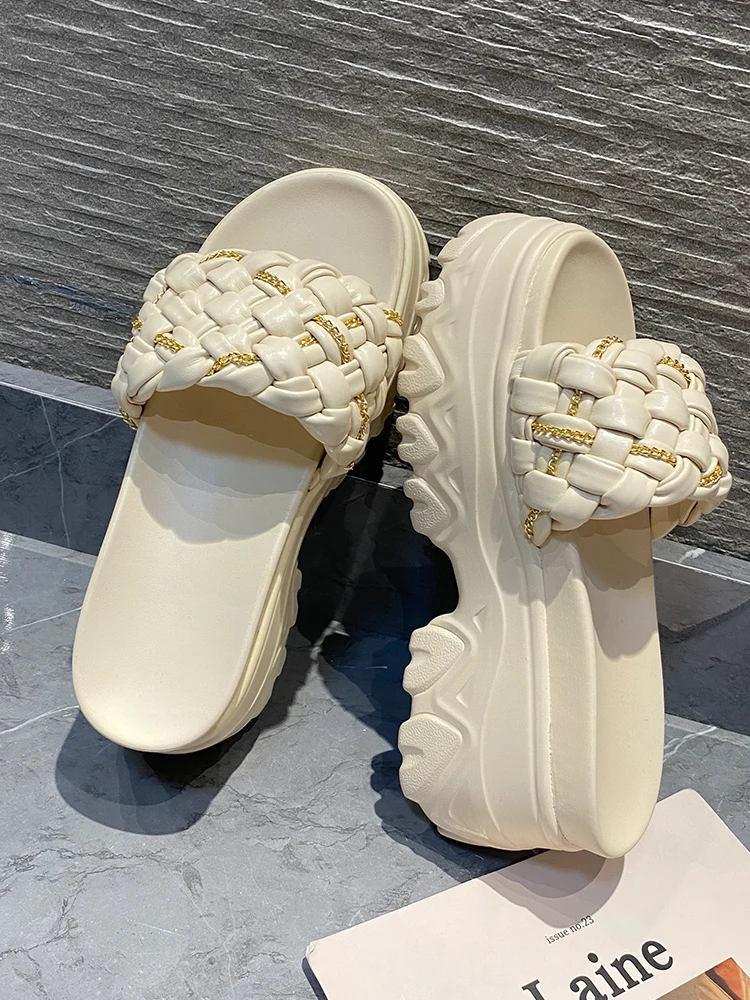 Female Shoes House Slippers Platform Summer Clogs Woman Luxury Slides 2021 Flat Beach Designer Fabric PU Shoes Woman 2021 Slippe
Female Shoes House Slippers Platform Summer Clogs Woman Luxury Slides 2021 Flat Beach Designer Fabric PU Shoes Woman 2021 Slippe