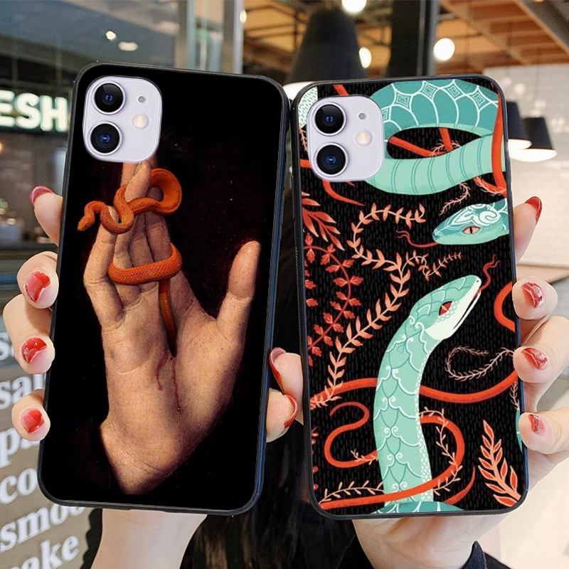 Hand snake flower snake painting hard shell phone case for iphone 12pro max 8 7 6 6S Plus X XR SE 2020 XR 11 pro XS MAX 12mini
Hand snake flower snake painting hard shell phone case for iphone 12pro max 8 7 6 6S Plus X XR SE 2020 XR 11 pro XS MAX 12mini