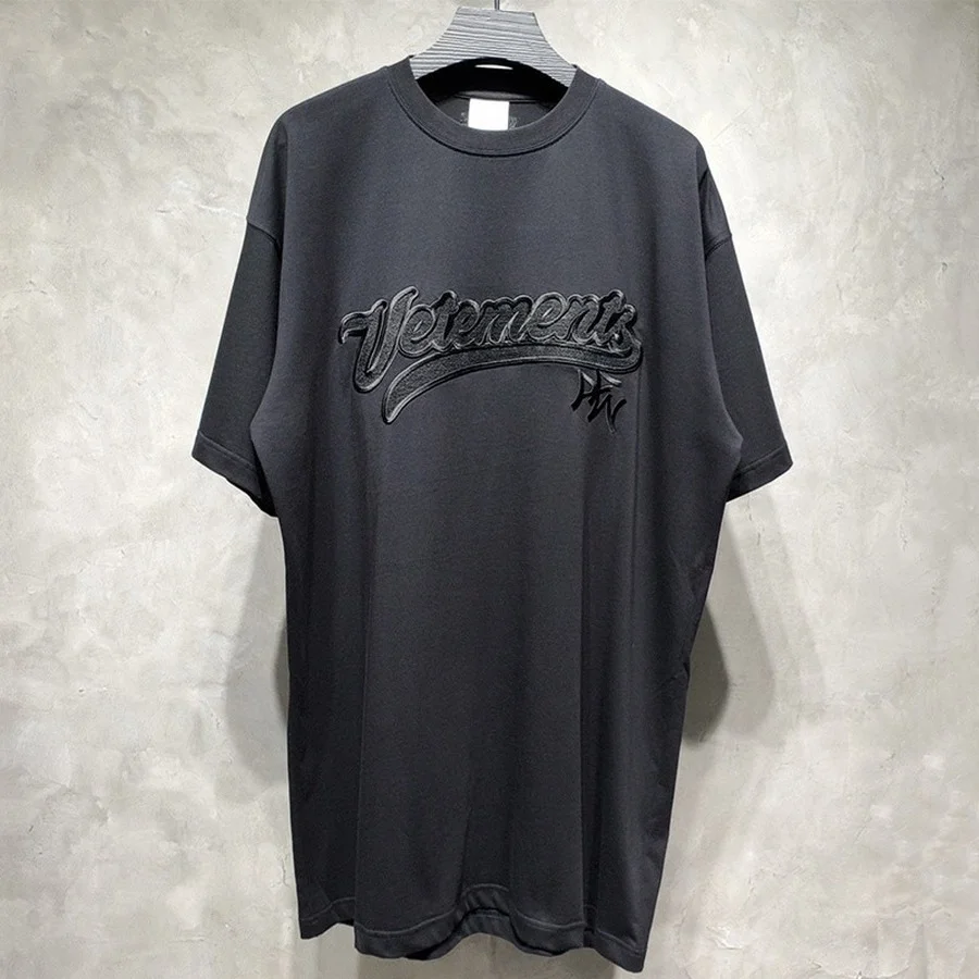 Oversize Vetements T-shirt Men Women Embroidery Logo Vetements Tee Cotton Jersey Tops VTM Short Sleeve
Oversize Vetements T-shirt Men Women Embroidery Logo Vetements Tee Cotton Jersey Tops VTM Short Sleeve