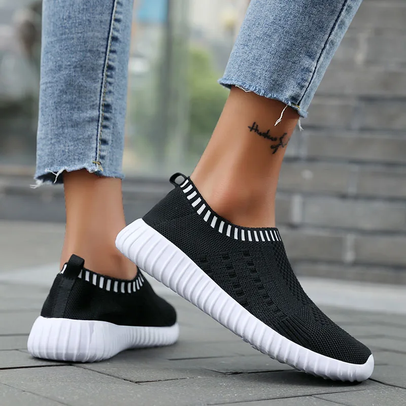 Mesh Sneakers for Women Round Toe Light Comfortable Breathable Casual Flats Sports Women Socks Shoes Plus Size Zapatos De Mujer
Mesh Sneakers for Women Round Toe Light Comfortable Breathable Casual Flats Sports Women Socks Shoes Plus Size Zapatos De Mujer