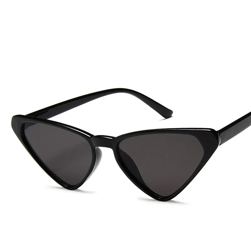 The New sunglasses for woman ladies triangle frame cat eye glasses fashion popular multicolor Light weight Famous design
The New sunglasses for woman ladies triangle frame cat eye glasses fashion popular multicolor Light weight Famous design