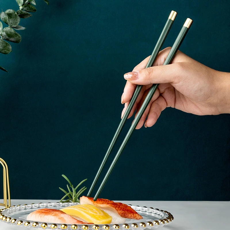 NEW Alloy Chopsticks High Temperature Resistant Household Chopsticks Household Non-slip Japanese Alloy Chopsticks 5 Pairs
NEW Alloy Chopsticks High Temperature Resistant Household Chopsticks Household Non-slip Japanese Alloy Chopsticks 5 Pairs