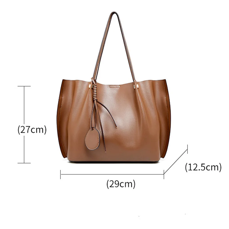 New Fashion Luxury Woman Shoulder Bag Soft Genuine Leather Women Bag Handbags Big Female Luxuri Brand Ladies Hand Bags 2020 Sac
New Fashion Luxury Woman Shoulder Bag Soft Genuine Leather Women Bag Handbags Big Female Luxuri Brand Ladies Hand Bags 2020 Sac