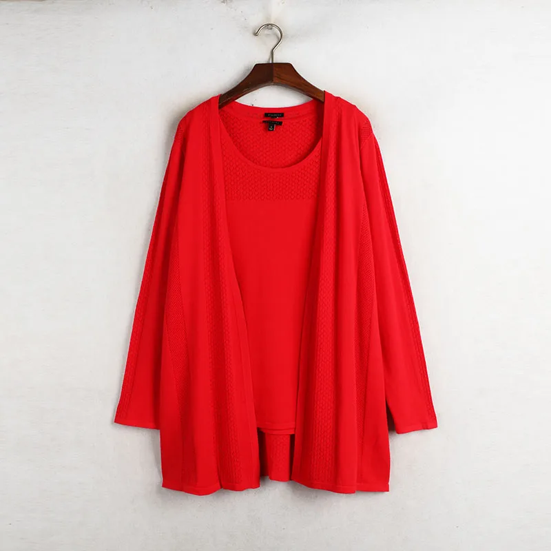 Sunshine home autumn new Europe and the United States within the large size ladies knit cardigan + vest twinset coat
Sunshine home autumn new Europe and the United States within the large size ladies knit cardigan + vest twinset coat