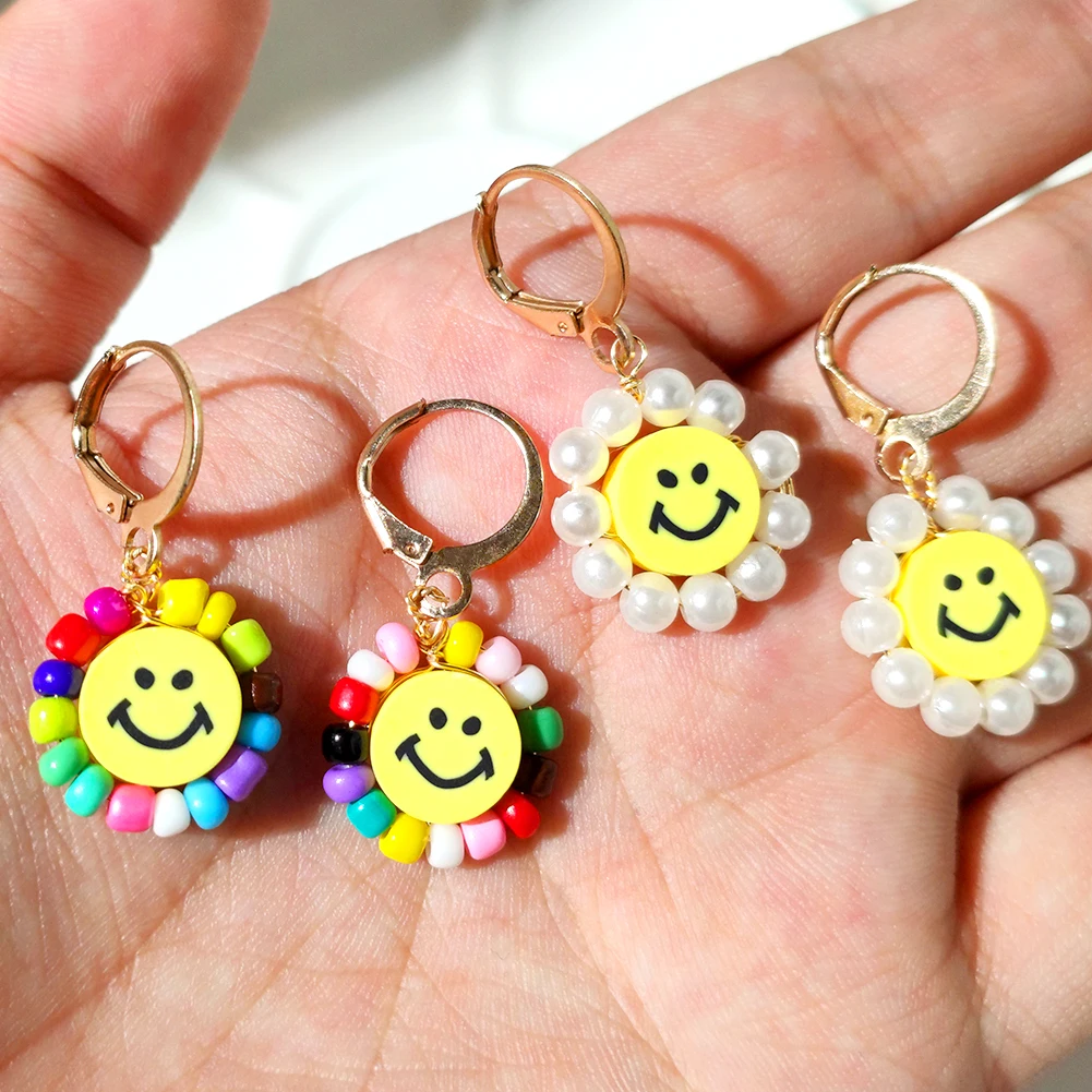 JUST FEEL Colorful Flowers Smiley Face Beads Drop Earrings For Women Trendy Pearl Beads Smiley Dangle Huggie Earrings Jewelry
JUST FEEL Colorful Flowers Smiley Face Beads Drop Earrings For Women Trendy Pearl Beads Smiley Dangle Huggie Earrings Jewelry