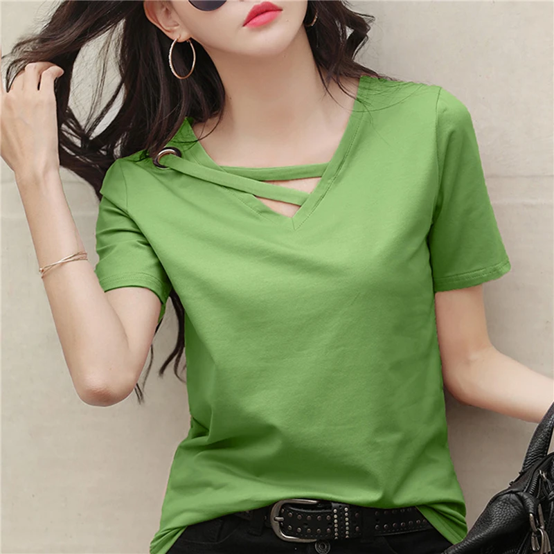 2022 New Summer Short Sleeve Women White t-Shirt Women V-Neck Loose Korean Black Top Casual Compassionate Trend t Shirt Women
2022 New Summer Short Sleeve Women White t-Shirt Women V-Neck Loose Korean Black Top Casual Compassionate Trend t Shirt Women