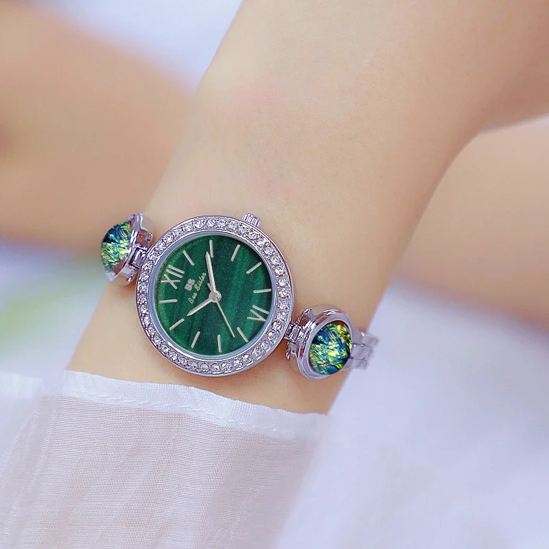 New Fashion Women's Watches Elegant Ladies Dress Watches Malachite Green Small Dial Quartz Watch Women Bracelet Reloj Mujer
New Fashion Women's Watches Elegant Ladies Dress Watches Malachite Green Small Dial Quartz Watch Women Bracelet Reloj Mujer