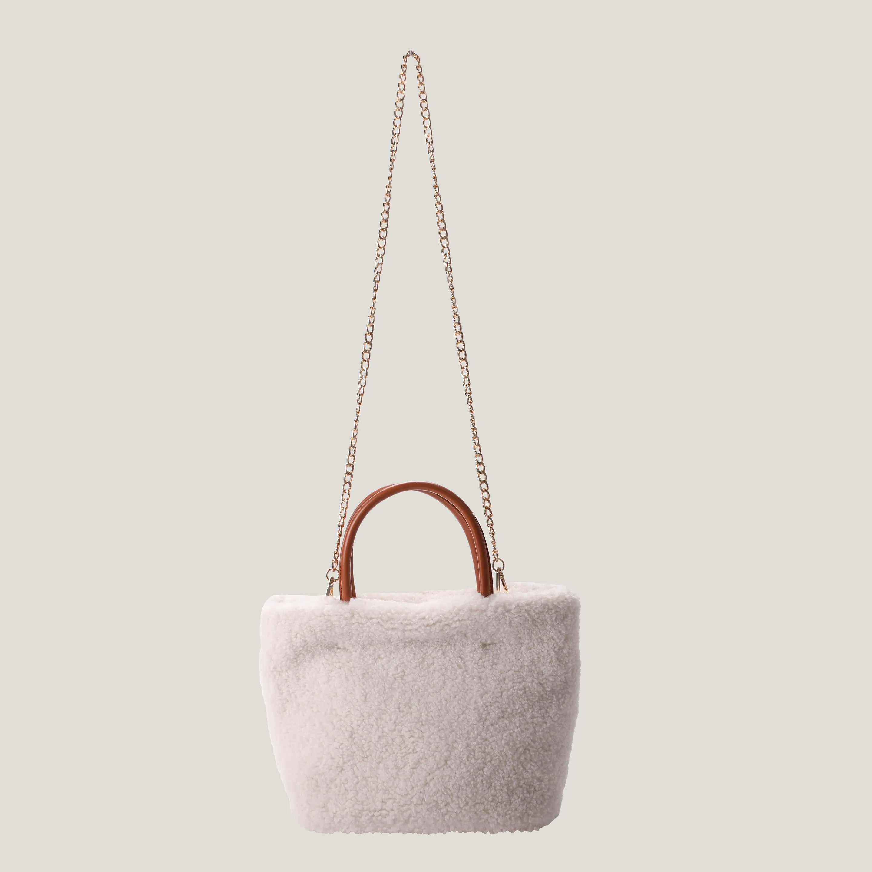 New Korean Retro Chain Plush Tote Bag Women'sHandbag Luxury Designer Cross Body Bags Fashion Ladies Shoulder Bag
New Korean Retro Chain Plush Tote Bag Women'sHandbag Luxury Designer Cross Body Bags Fashion Ladies Shoulder Bag