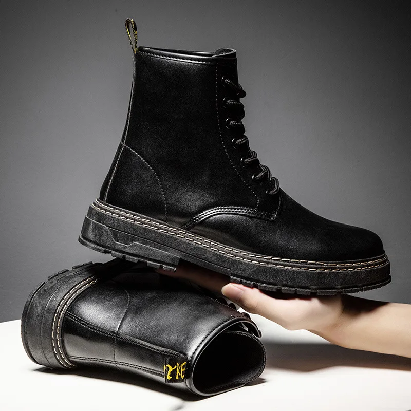 Men Leather Boots Platform Unisex Motorcycle Boots Fashion Unisex Chunky Shoes Metal Decor Black Motorcycle Boots
Men Leather Boots Platform Unisex Motorcycle Boots Fashion Unisex Chunky Shoes Metal Decor Black Motorcycle Boots