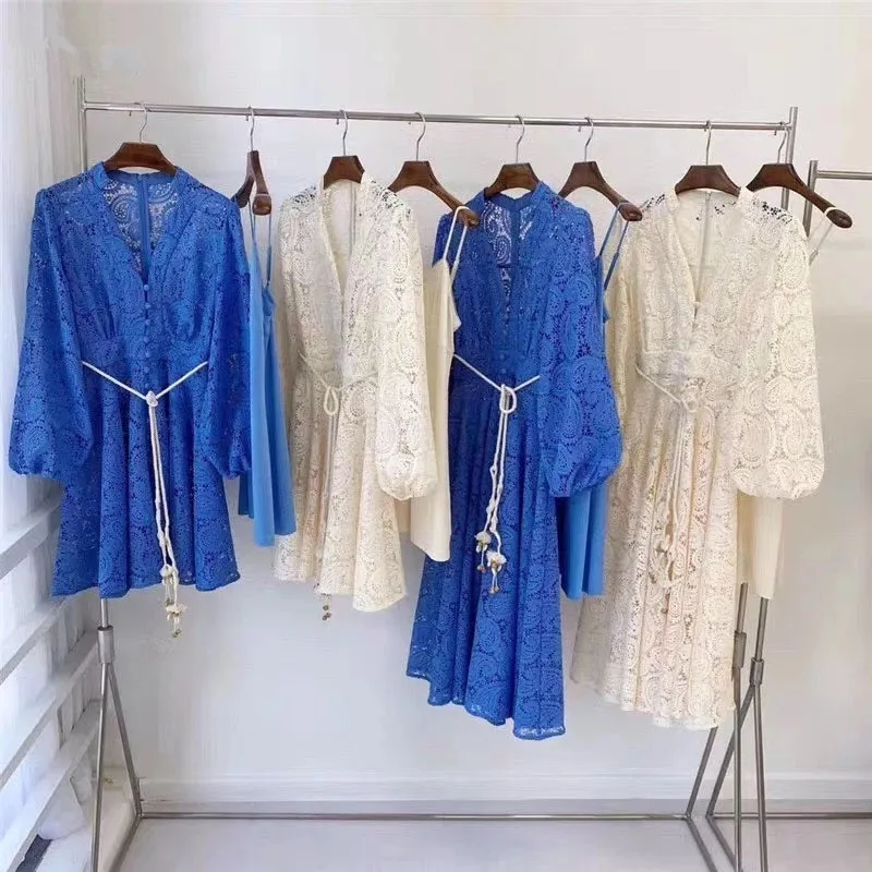 High Quality Hollow Out Chemical Lace Runway Dresses Women Spring Autumn Newest Lantern Long Sleeve Blue Elegant Dress
High Quality Hollow Out Chemical Lace Runway Dresses Women Spring Autumn Newest Lantern Long Sleeve Blue Elegant Dress