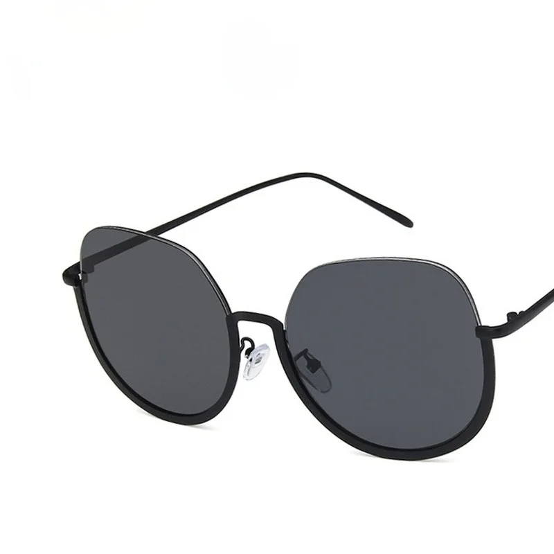2021 New Retro Sunglasses Korean Version of The Trend Half Frame Big Frame Metal Street Fashion Sunglasses
2021 New Retro Sunglasses Korean Version of The Trend Half Frame Big Frame Metal Street Fashion Sunglasses
