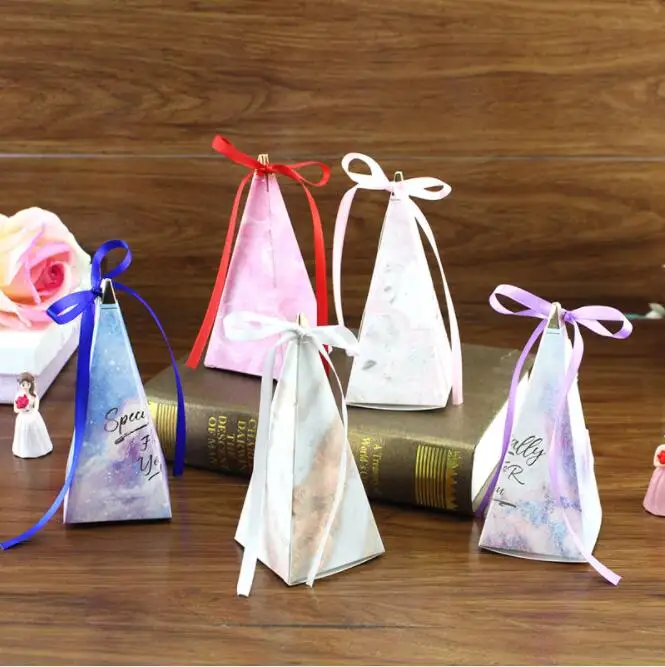 100pcs White/Pink/Blue Marble Pattern Pyramid Wedding Favor Boxes Baby Shower gift box Birthday Party Candy Box
100pcs White/Pink/Blue Marble Pattern Pyramid Wedding Favor Boxes Baby Shower gift box Birthday Party Candy Box