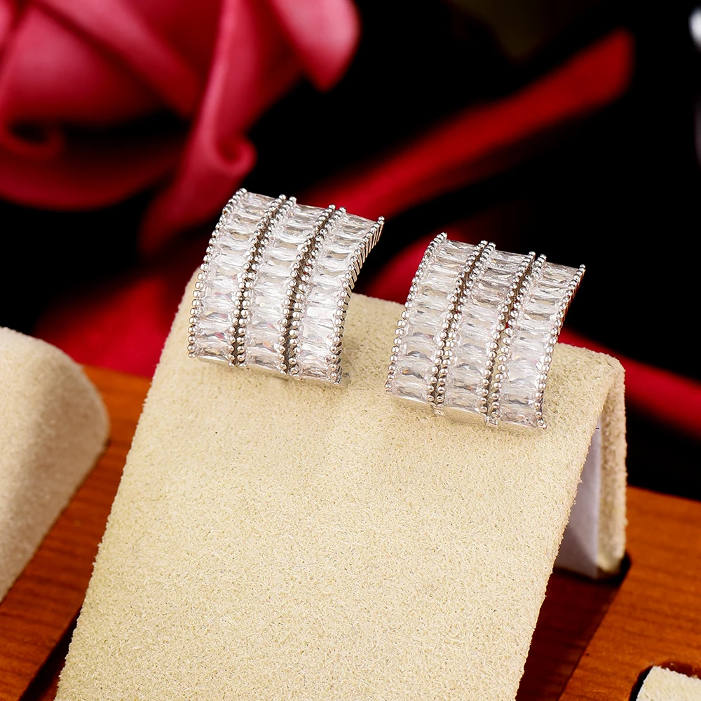 SORAMOORE 2021 Trendy Square Earrings For Women Bohemian Earrings Geometric Drop Earring 2020 Brincos Female DIY Fashion Jewelry
SORAMOORE 2021 Trendy Square Earrings For Women Bohemian Earrings Geometric Drop Earring 2020 Brincos Female DIY Fashion Jewelry