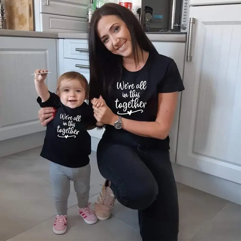 Family T-Shirts Mommy And Me Clothes Mother Daughter Matching Outfits Mom Kids Set Mummy Baby Girls Clothing Women Summer Tops
Family T-Shirts Mommy And Me Clothes Mother Daughter Matching Outfits Mom Kids Set Mummy Baby Girls Clothing Women Summer Tops