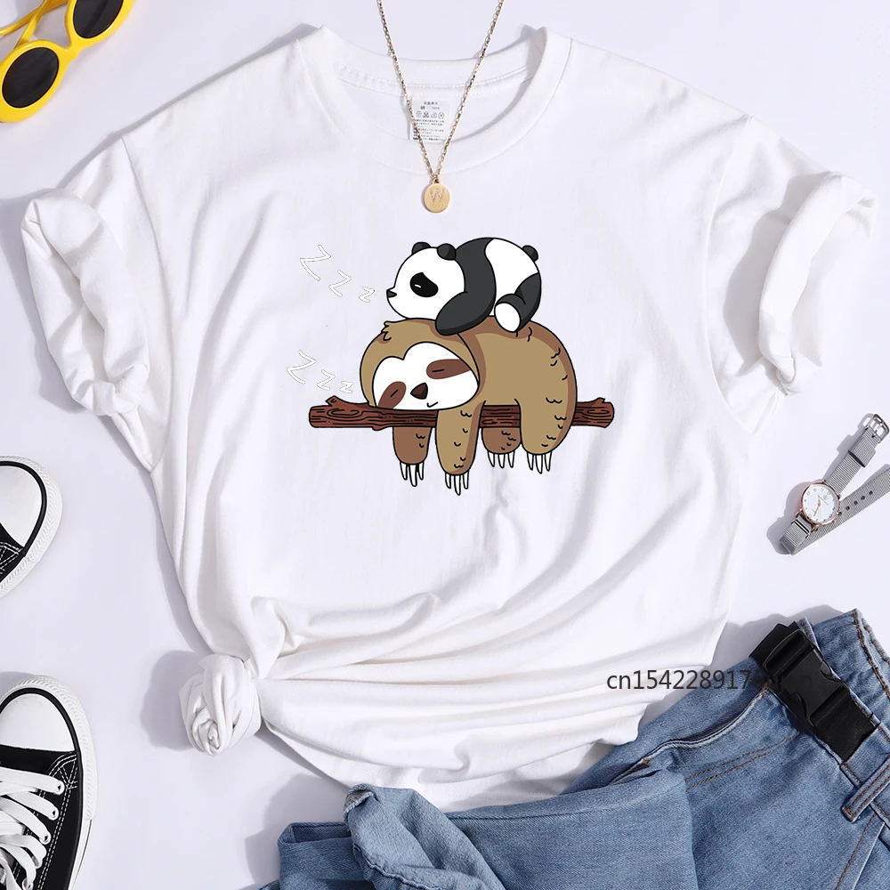 Футболка женская оверсайз с круглым вырезом, коротким рукавом и принтом
Футболка женская оверсайз с круглым вырезом, коротким рукавом и принтом