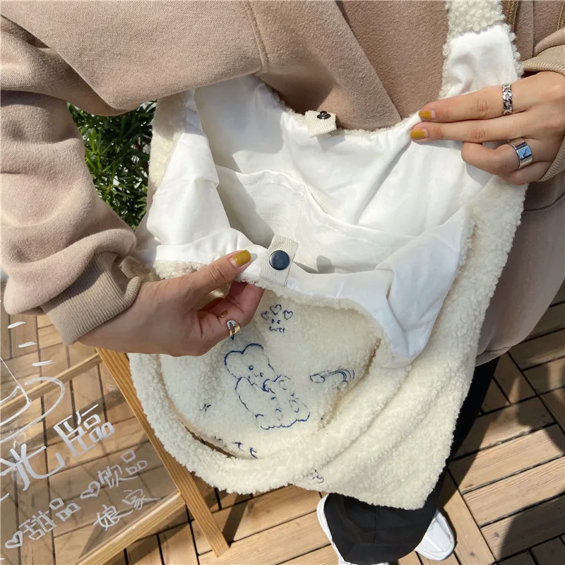 Canvas Shoulder Bag for Women 2020 Cute Plush Rabbit Fabric Tote Shopper Bag with Print Fluffy Fur Handbags Large Shopping Bags
Canvas Shoulder Bag for Women 2020 Cute Plush Rabbit Fabric Tote Shopper Bag with Print Fluffy Fur Handbags Large Shopping Bags
